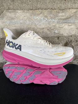The Hoka Clifton 9 —Size 10 Women’s — $35 FIRM