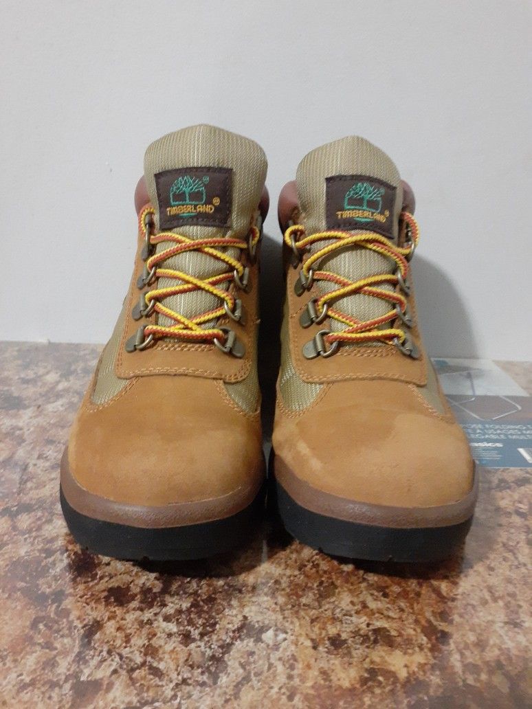 Timberland Mid Field Boot Women's Sz 6 Waterproof Wheat/Khaki Color
