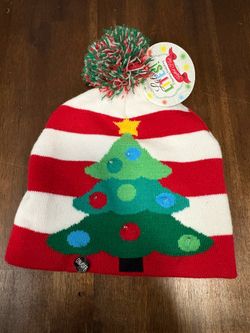 Lotsa LITES! Flashing Holiday Knitted Hat with a Christmas tree design