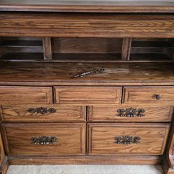 Sturdy roll top desk