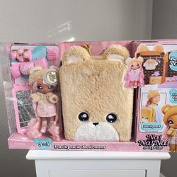 Na! Na! Na! Surprise 3 in 1 backpack bedroom
