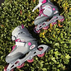 Women’s Roller Blades With Tags 