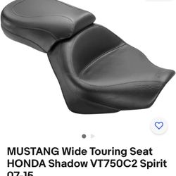 Mustang Seat