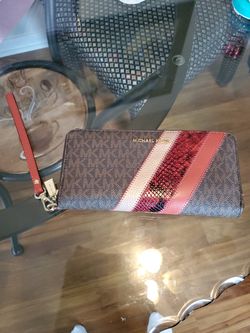 Authentic Michael Kors Large wristlet wallet