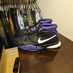 Nike Kobe 1 Blackout Size 11.5