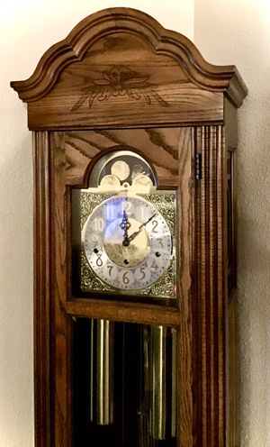 Howard Miller Grandfather Clock Tempus Fugit For Sale - ForSale.Plus