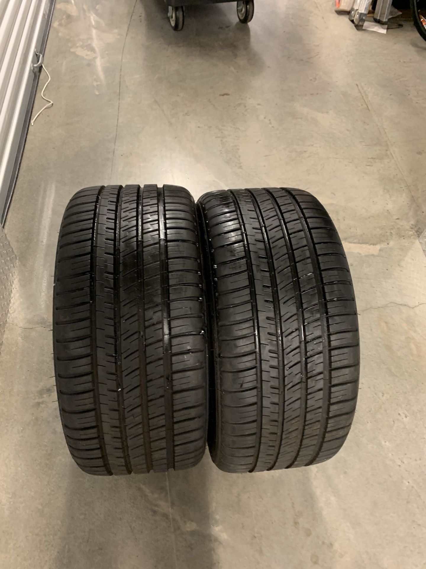 255 40 18 Michelin Pilot Super Sport a/s 2 tires