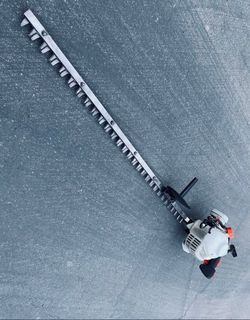 Echo Commercial Gas Hedge Trimmer