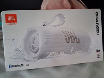 JBL Charge 6 Bluetooth Speaker White