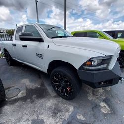 2022 Dodge Ram 1500 Classic Tradesman 