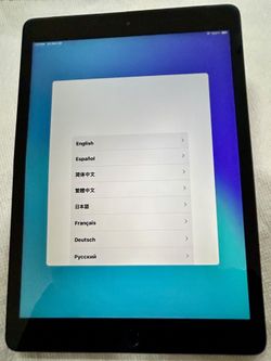 iPad 7th Gen A2200 (for Parts)