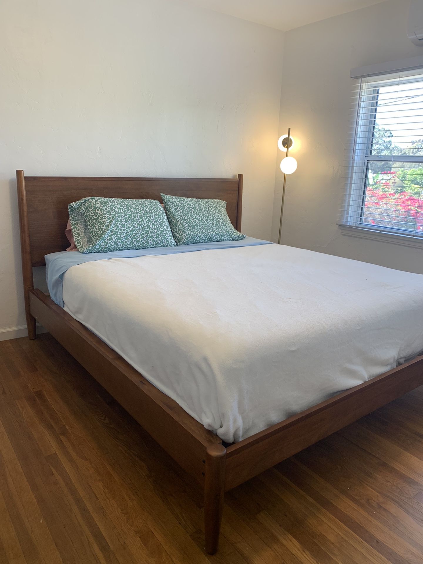 New California King Wood Bedframe (Oak) -on Hold