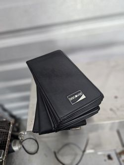 10 Check Presenter Book