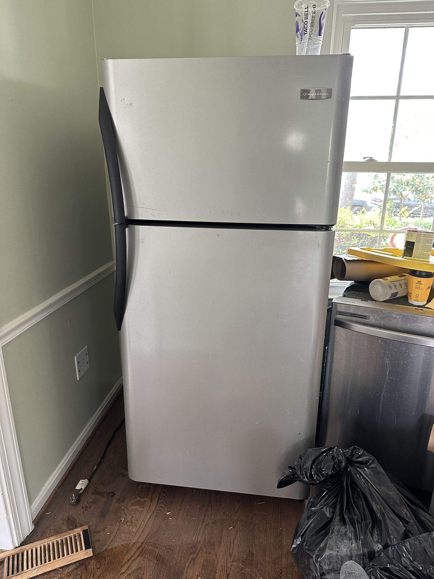 Refrigerator Frigidaire