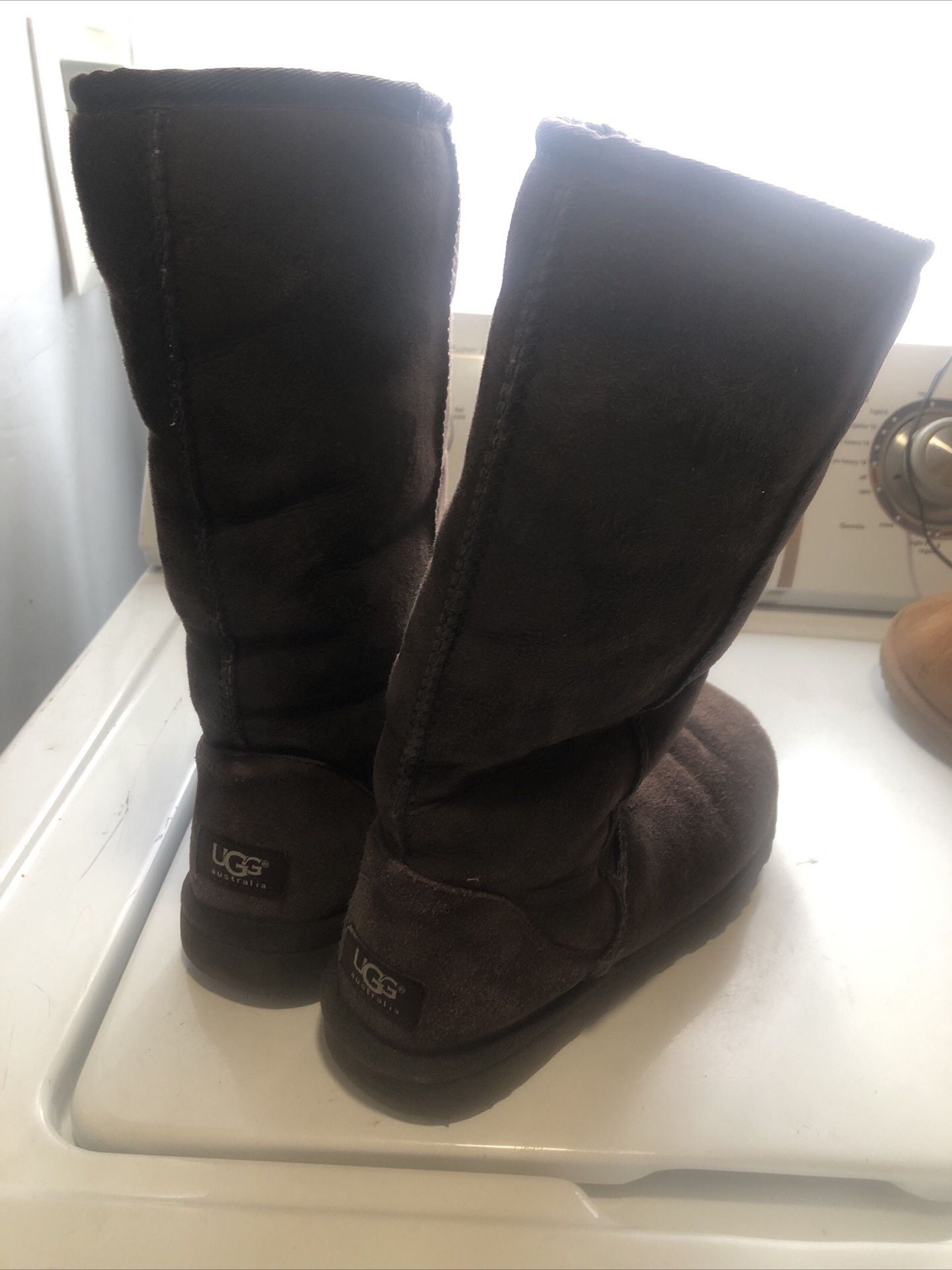 Ugg