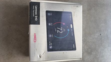 Lennox S40 Smart Thermostat