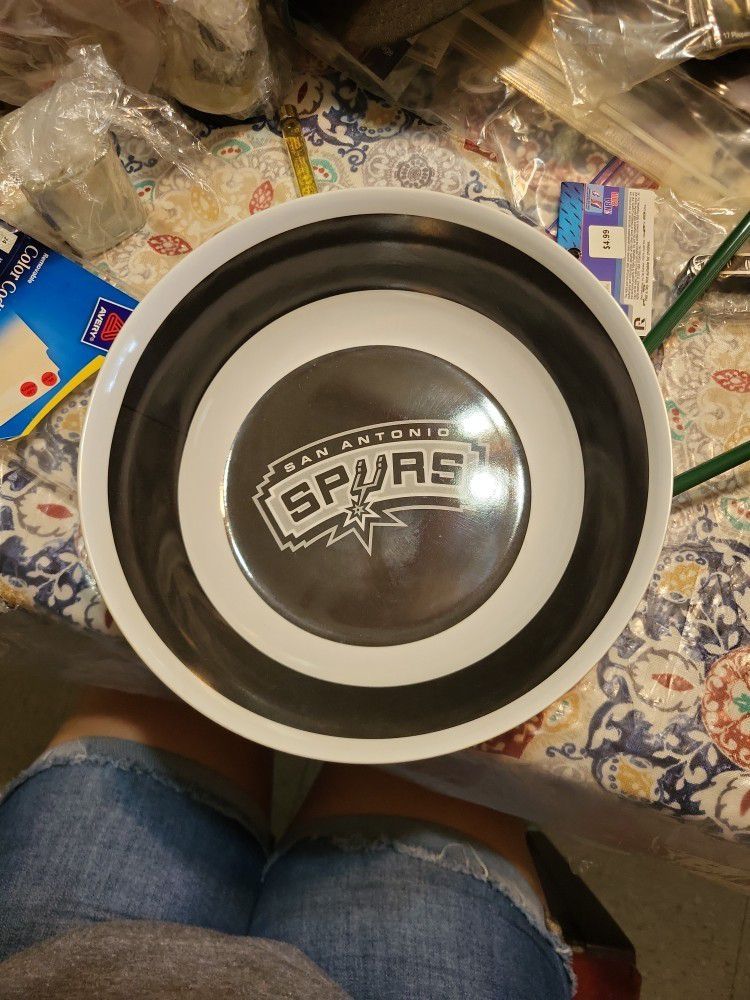 San Antonio Spurs Bowl