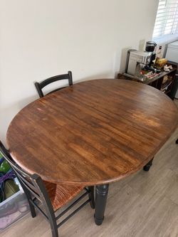 Round Wood Dining Table with 4 Chairs