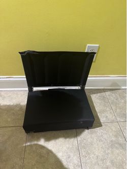 Portable And Foldable Stadium Chair In GOOD Condition!