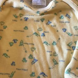Carter’s Layettes  Size (0-3 months)