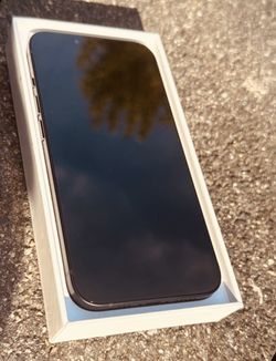 New Iphone 14 - Open Box Not Used - T-Mobile -128gb