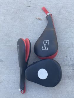 MARTIAL ARTS GEAR