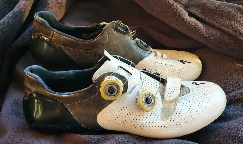 Women's Bike Shoes - Specialized S-Works Body Geometry 6 - NEW (Women's Size 9)
