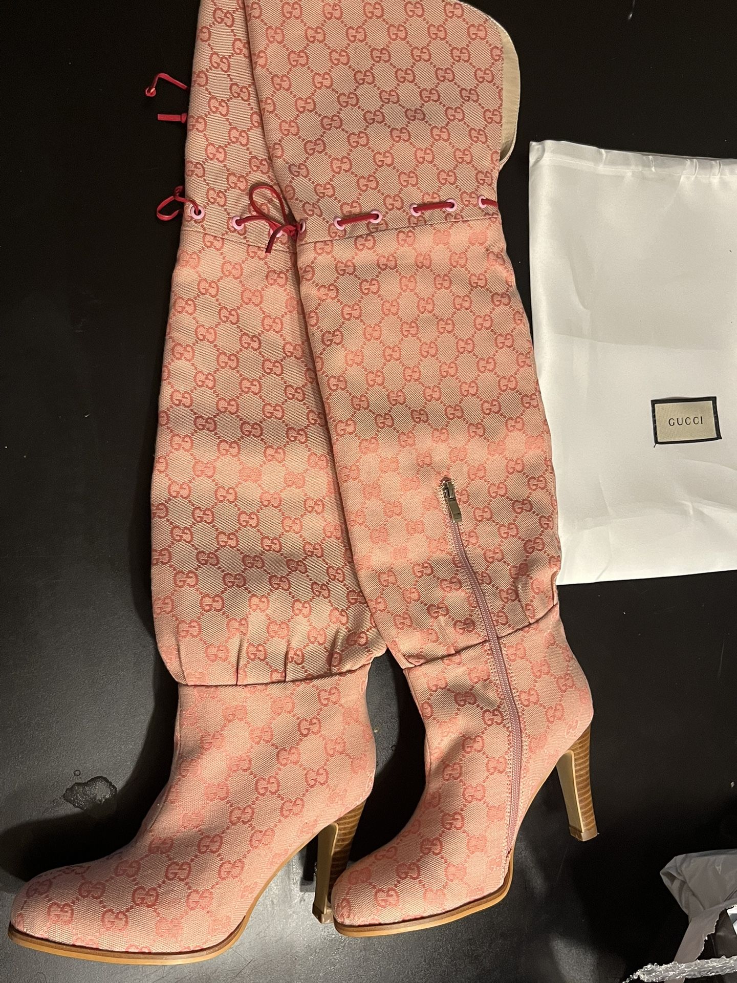 Gucci Canvas leather Boots (R&B)
