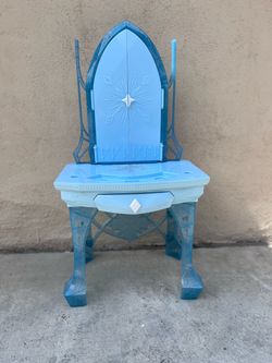Frozen make up kids vanity with mirror