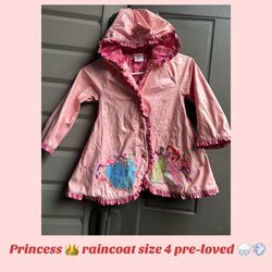 Disney Princesses Rain Coat Size 4t Used A Few Times $20 Firm Cash Or Zelle 