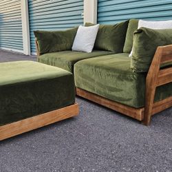 FREE DELIVERY!!! Inside Weather "Bondi" 3pc Modular Sofa / Ottoman ($3.6K Retail...60% + OFF!!!)