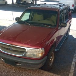 1998 Ford Explorer