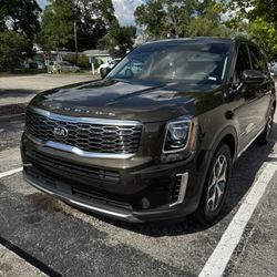 2020 KIA Telluride