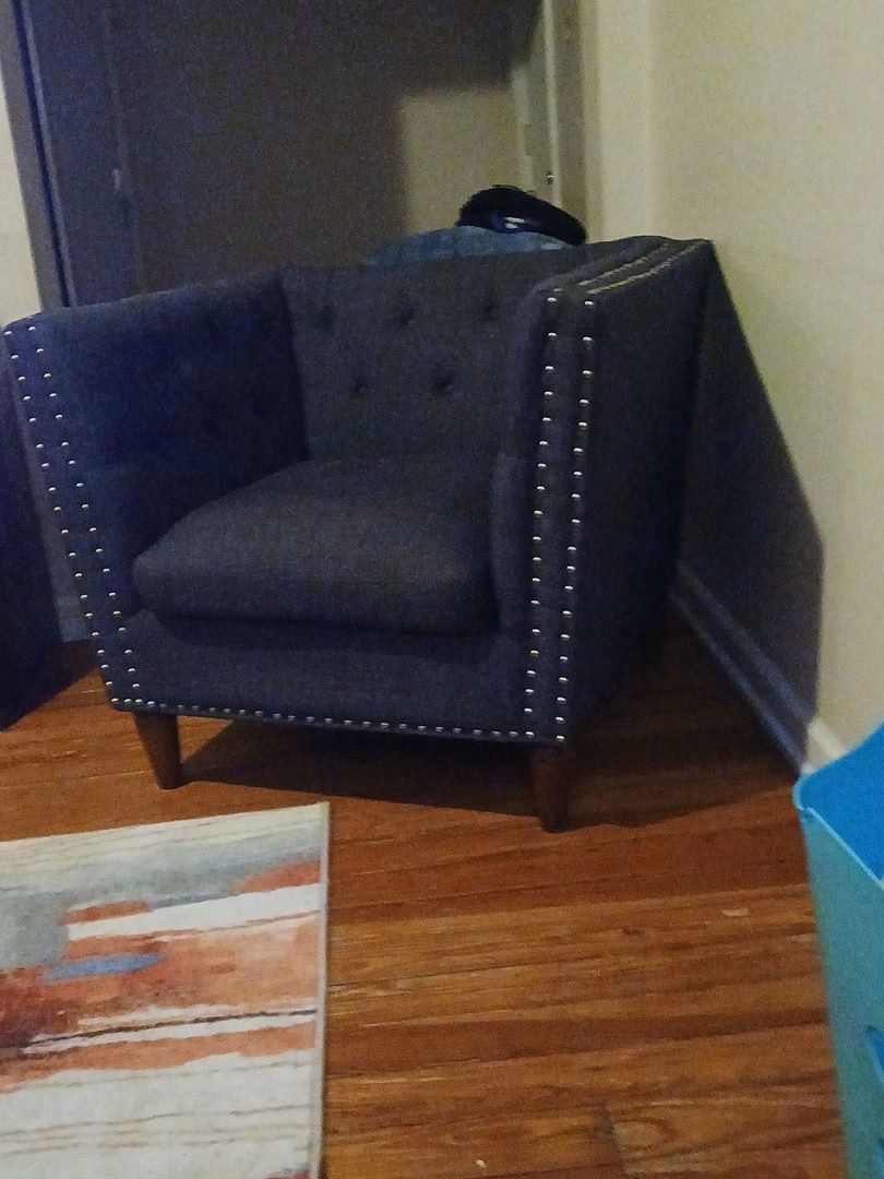 chesterfield-style accent chair
