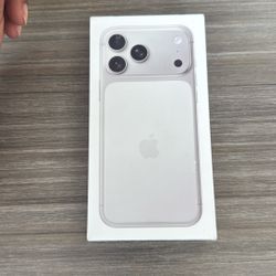 iPhone 17  Pro Max 