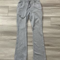 grey flared sweatpants 