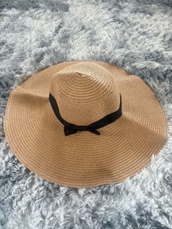 Wide Brim Straw Sun Hat