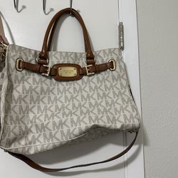 Women's Handbags & Purses for sale in Dallas, Texas