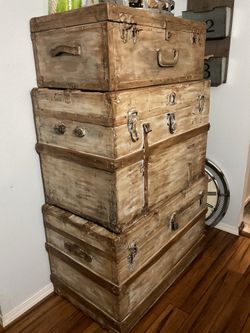 Chest decor ,coffee table ,storage