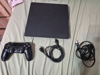Ps4 console