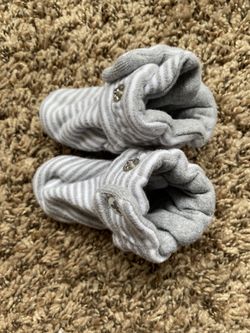 Burt’s Bees Organic Cotton Booties