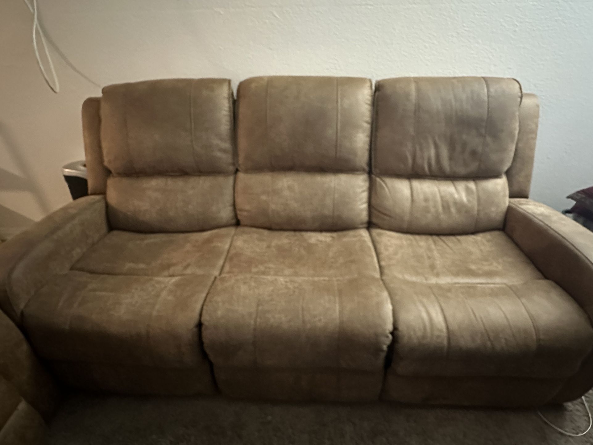 Recliner Set $370