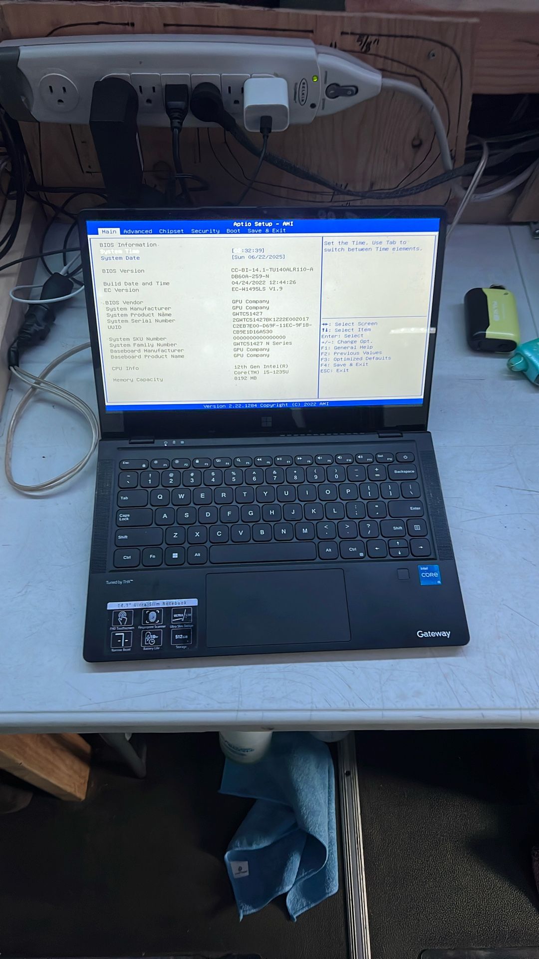 Laptop Gateway I5 8gb ram