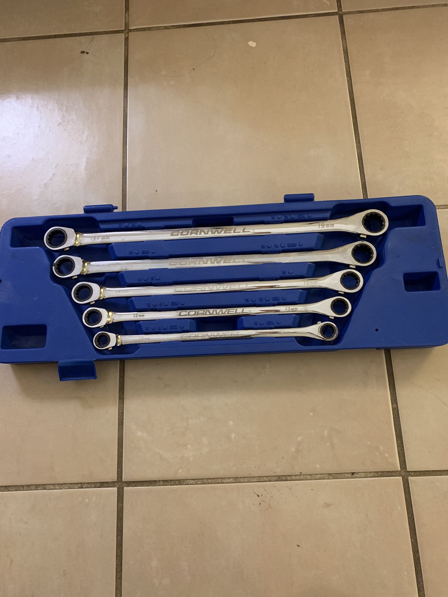 CornWell Metric Ratcheting Wrench Set