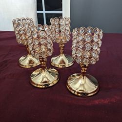 Set Of 4 Candles Holders