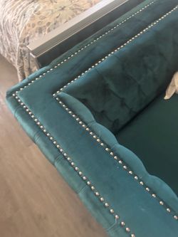 green sofa