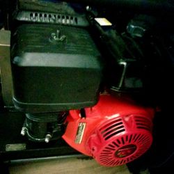 Honda Beltdriven PRESSURE WASHER IN BRAND NEW WRKING CONDITION  W CAT PUMP 