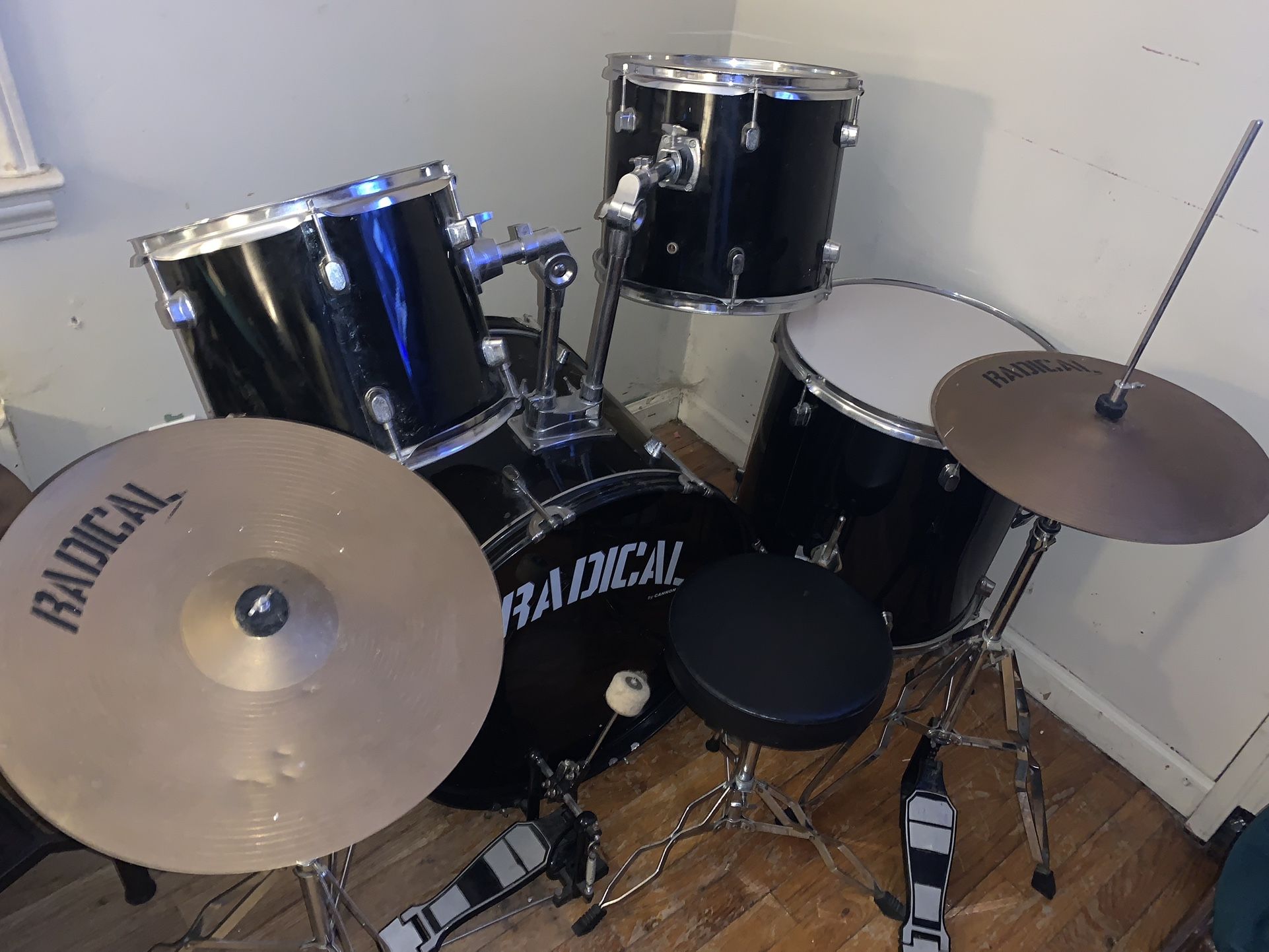 Radical-Black-Drum Set