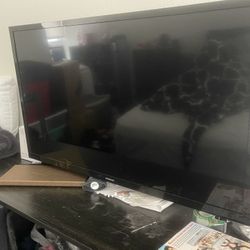 Samsung 32 inch TV 