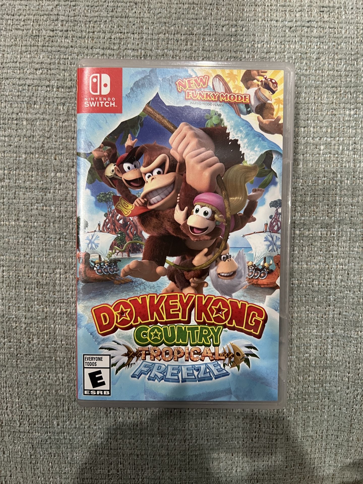 LIKE NEW Donkey Kong Country Tropical Freeze Nintendo Switch Game
